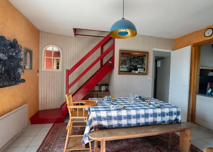 La Des Vikings Casa de Férias Bréhal